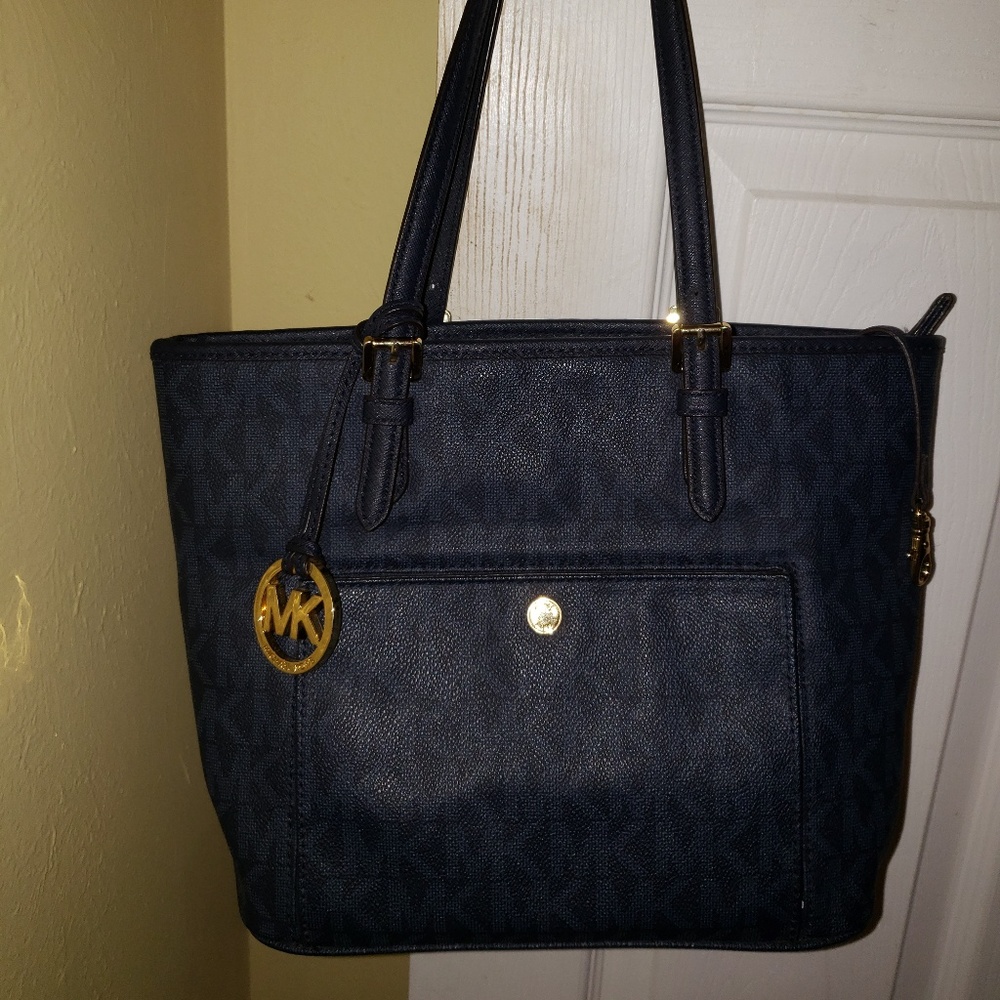 Michael Kors medium tote